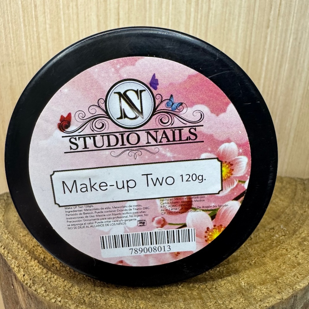 Studio Nail power acrylic .. make up two 120g